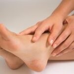 3 Simple Home Remedies to Relieve Dry Feet